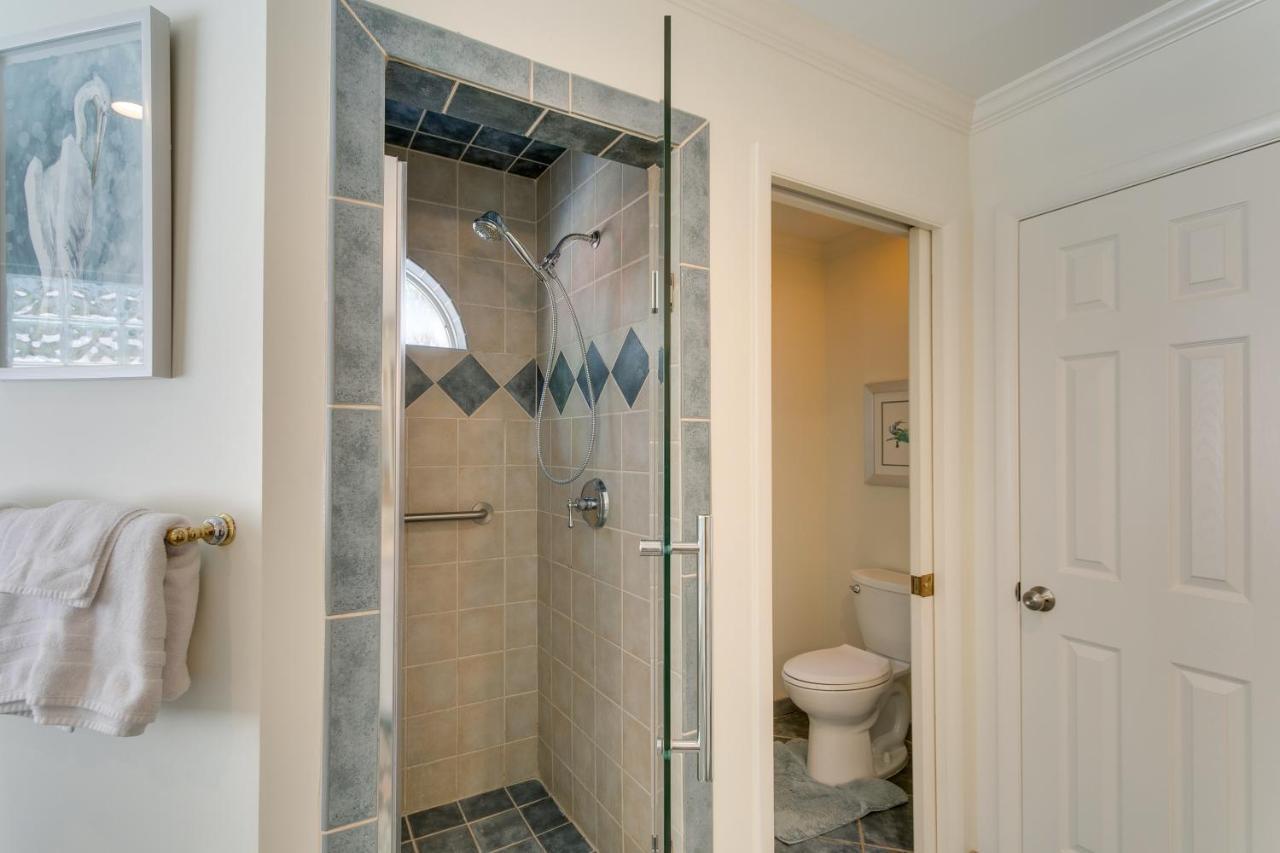 Spacious St Simons Island Vacation Rental With Pool! St. Simons Island エクステリア 写真