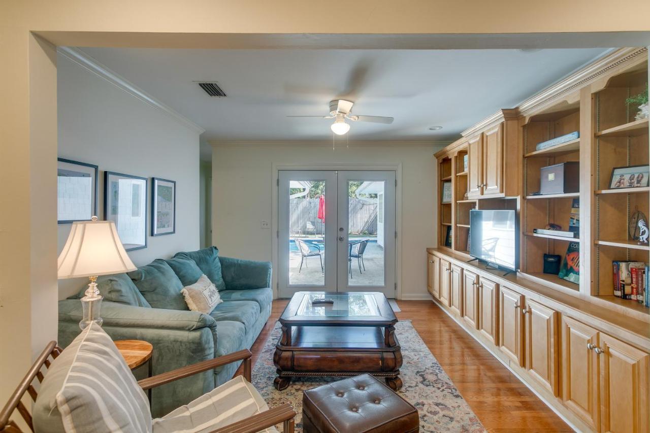 Spacious St Simons Island Vacation Rental With Pool! St. Simons Island エクステリア 写真